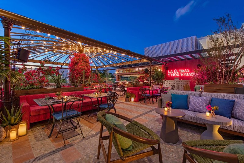 Serena's enchanting rooftop patio