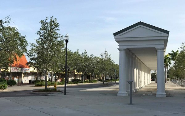 Colonnade breezeway at Homestead CIty Hall