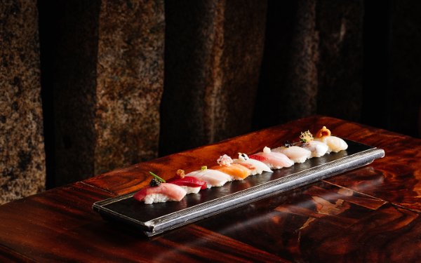 Nigiri presentation at Zuma Miami