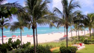 A live view of Acqualina Resort, Sunny Isles